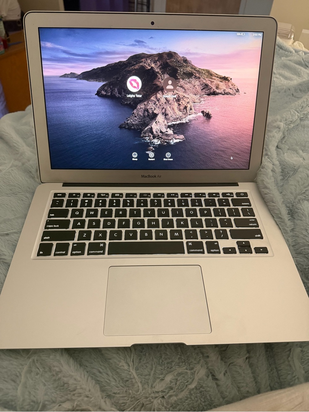 MacBook Air 13.3 inch screen